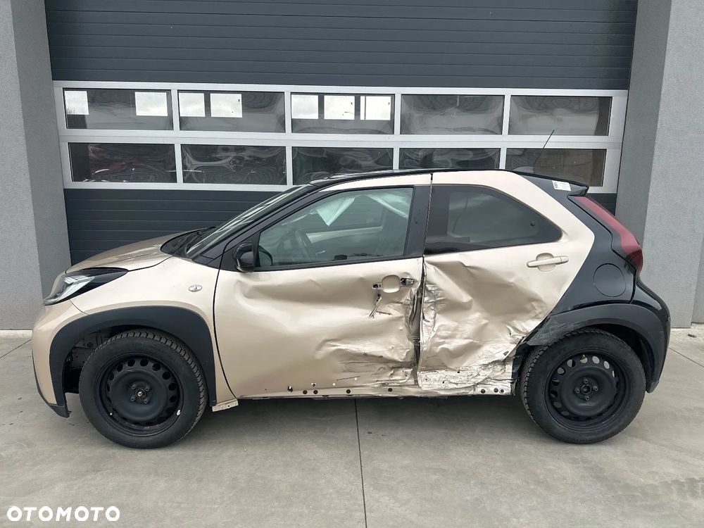 Toyota Aygo X 1.0 VVT-i Selection CVT - 5