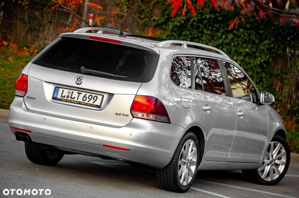 Volkswagen Golf 2.0 TDI DPF Highline - 5