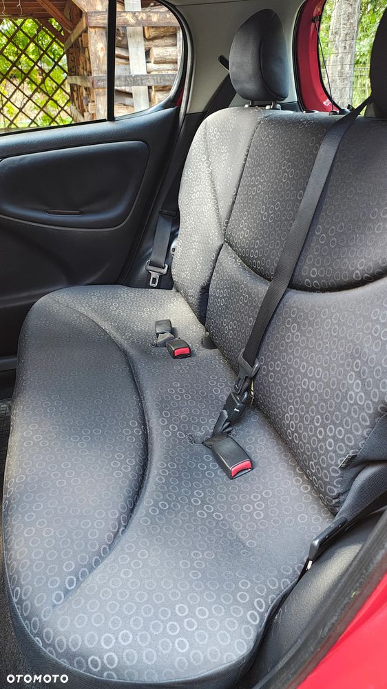 Toyota Yaris 1.0 Terra - 7