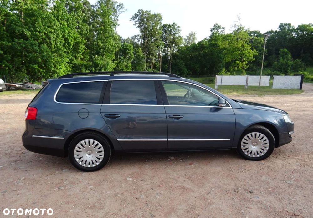 Volkswagen Passat - 9