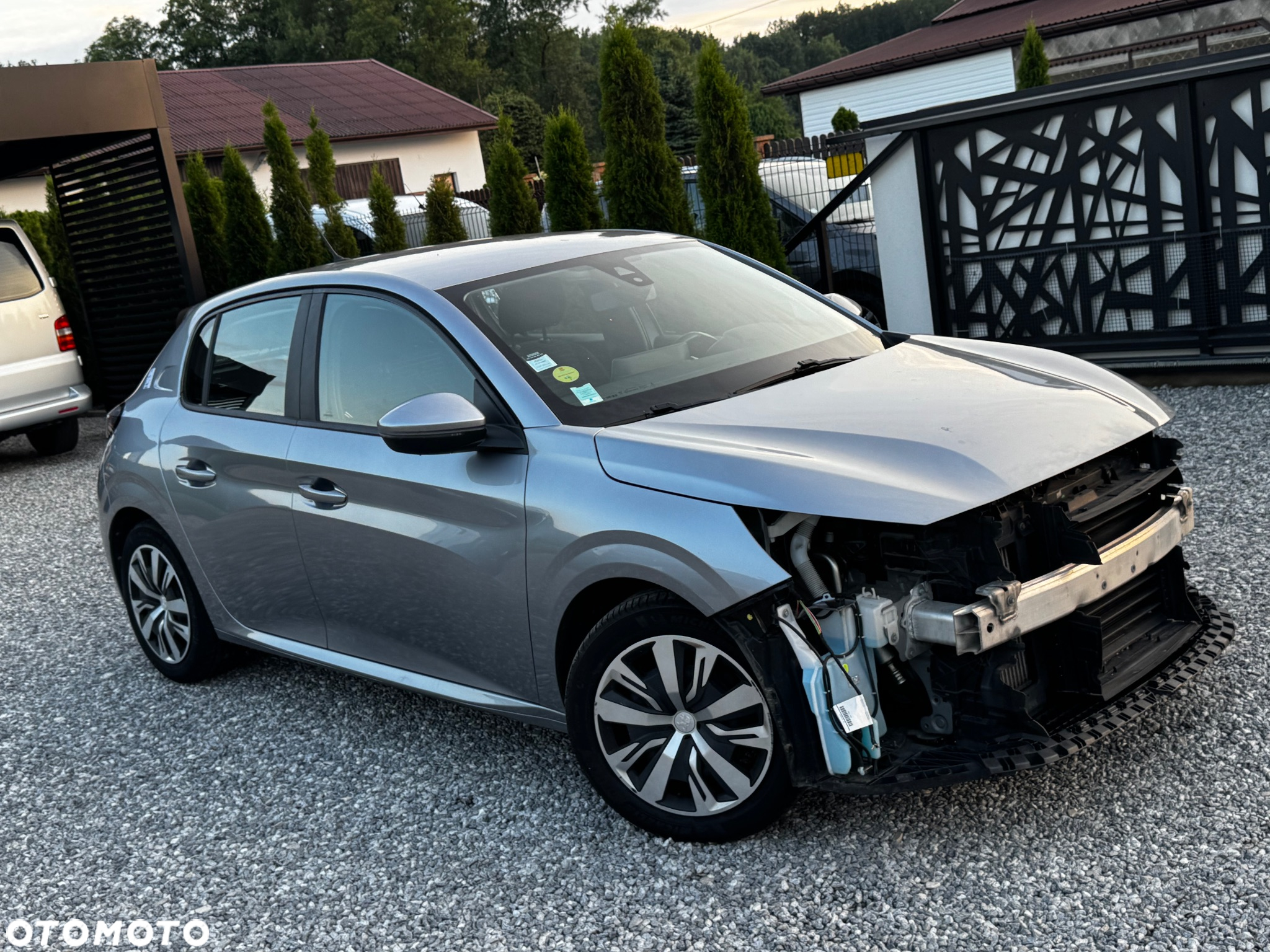 Peugeot 208 1.2 PureTech Active S&S - 2