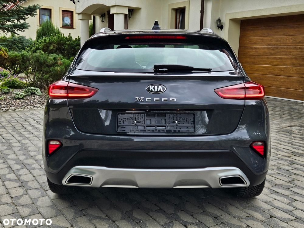 Kia XCeed - 11