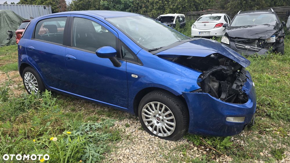 Fiat Punto 1.4 Estiva S&S - 6
