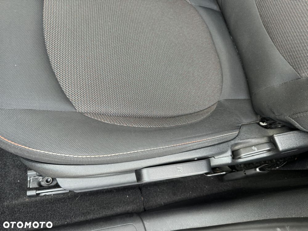 MINI Clubman One - 24