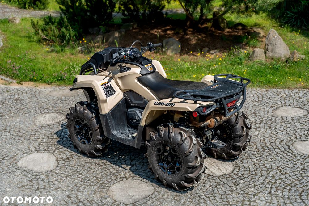Can-Am Outlander - 20
