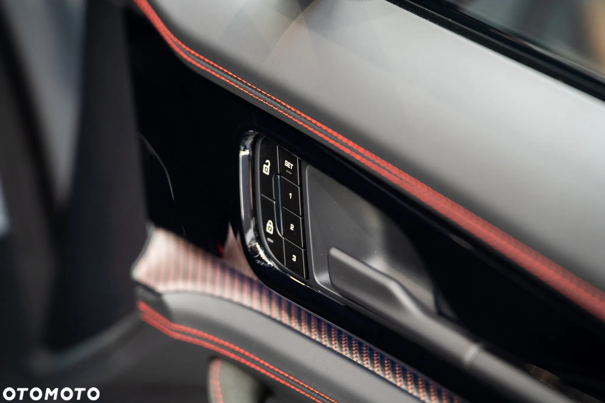 Porsche Panamera GTS - 24