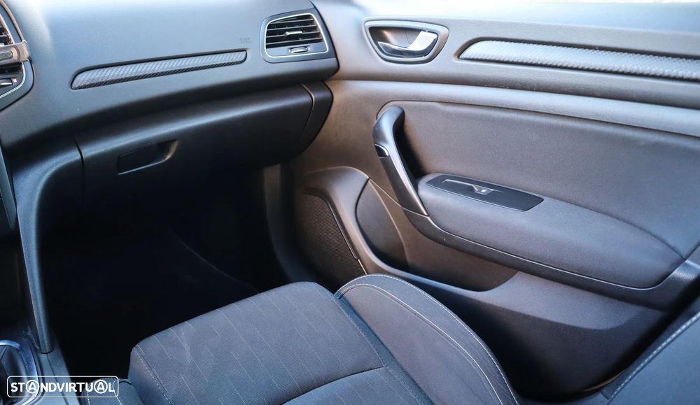 Renault Mégane Sport Tourer 1.5 Blue dCi Limited J17 - 7