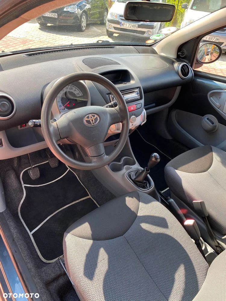 Toyota Aygo Cool - 9