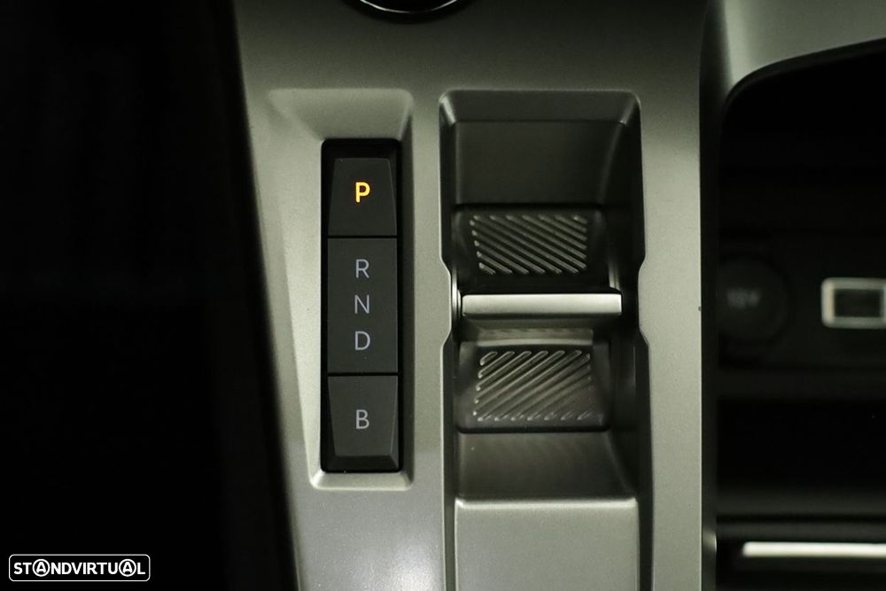 Peugeot 408 1.6 Hybrid Allure e-EAT8 - 14