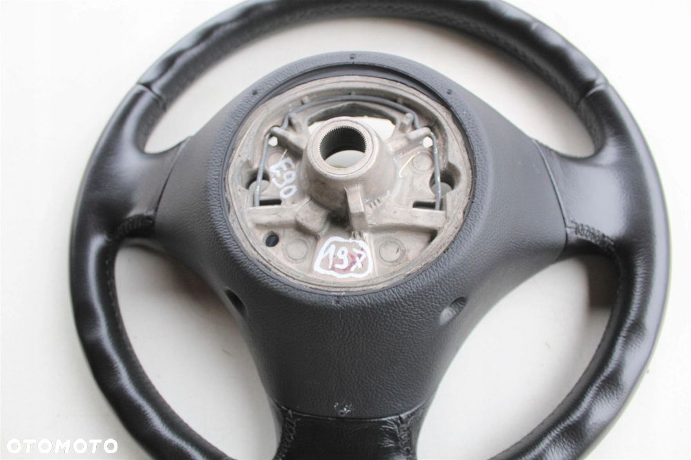 KIEROWNICA BMW E90 E91 E92 E93 - 12