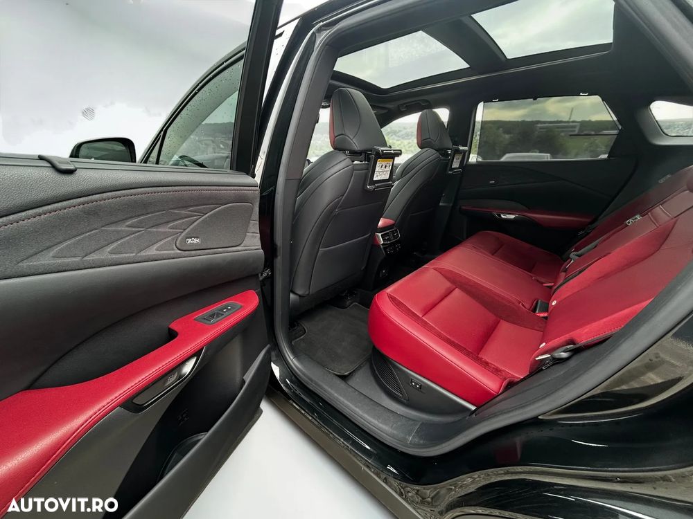Lexus Seria RX - 15