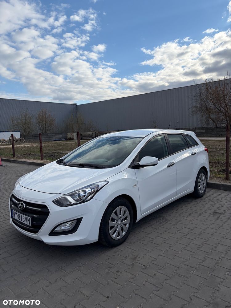 Hyundai i30 1.6 CRDi BlueDrive Classic - 3
