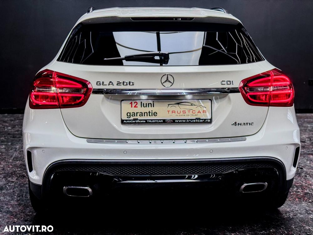 Mercedes-Benz GLA 200 d 4MATIC 7G-DCT AMG Line - 6
