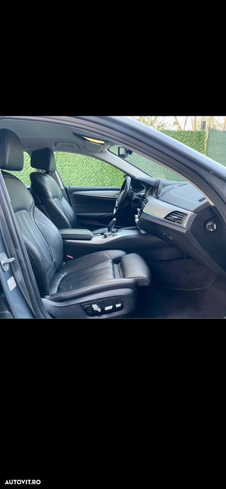 BMW Seria 5 520d AT - 17