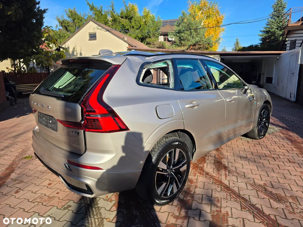 Volvo XC 60 B5 B AWD Plus Dark - 13