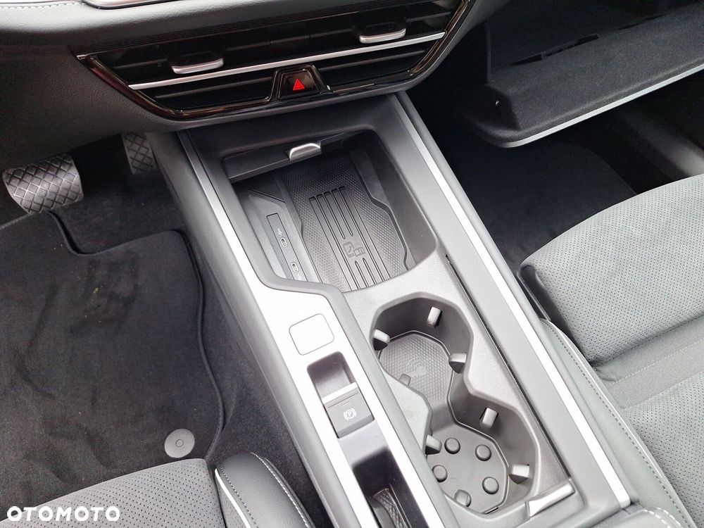 Volkswagen Passat - 26