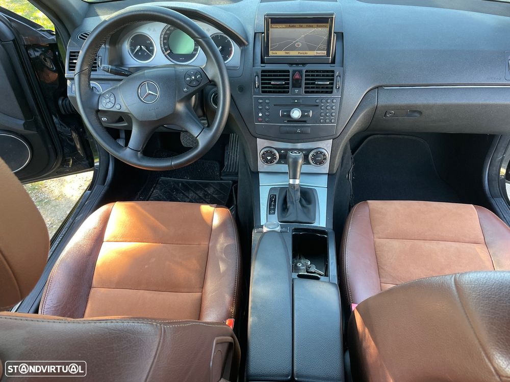 Mercedes-Benz C 320 CDi Avantgarde Auto. - 29