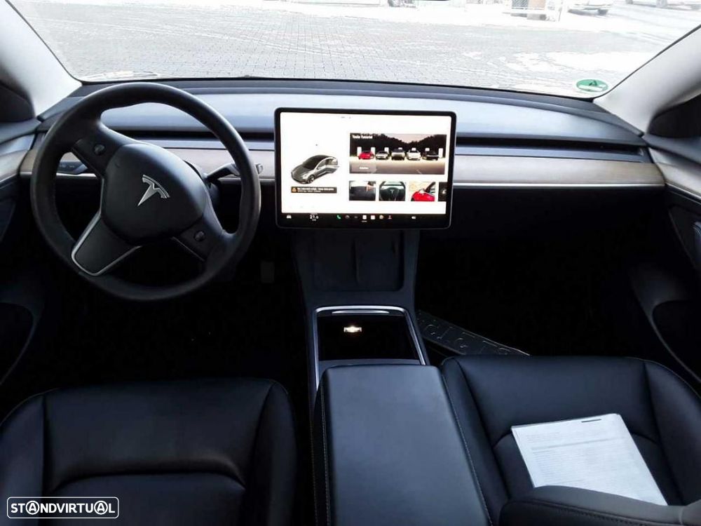 Tesla Model 3 RWD RWD - 4
