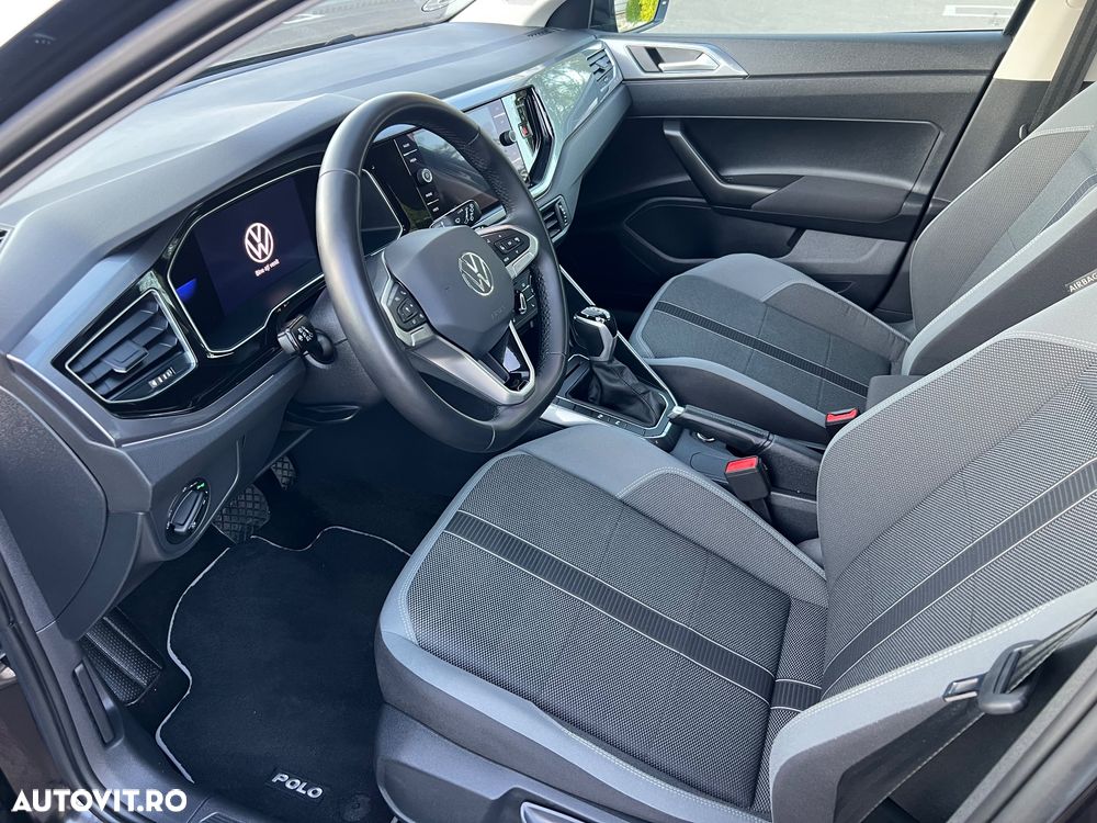 Volkswagen Polo 1.0 TSI DSG Style - 24