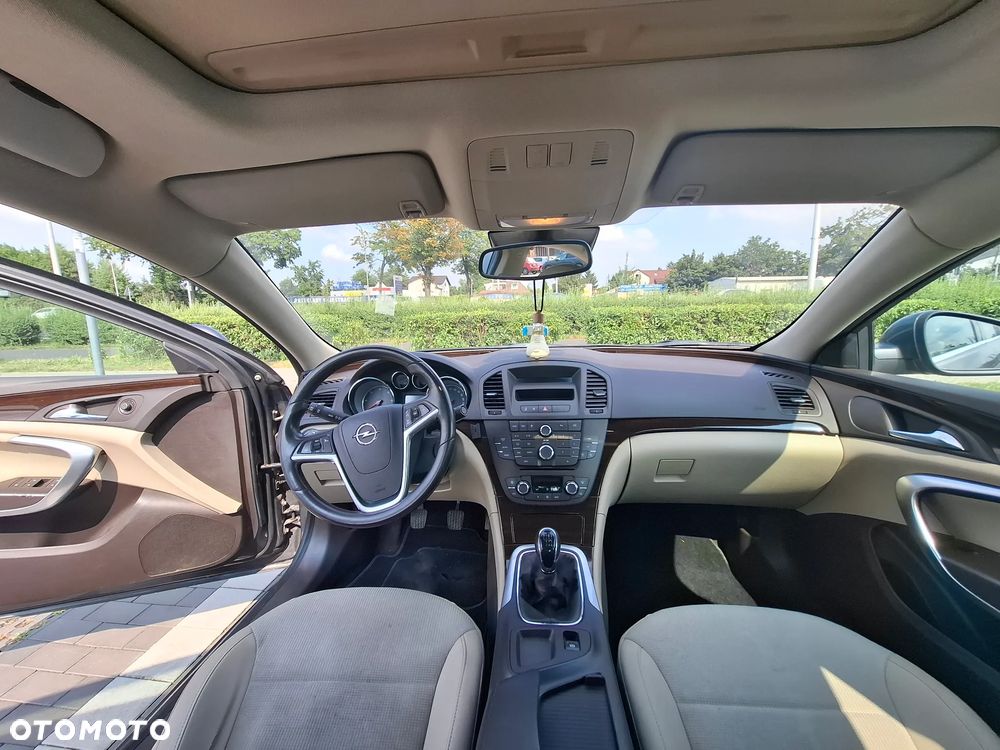 Opel Insignia 2.0 CDTI 4x4 Design Edition - 9