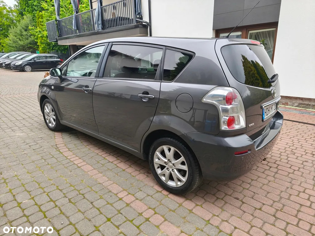 Toyota Corolla Verso 1.8 Team - 13
