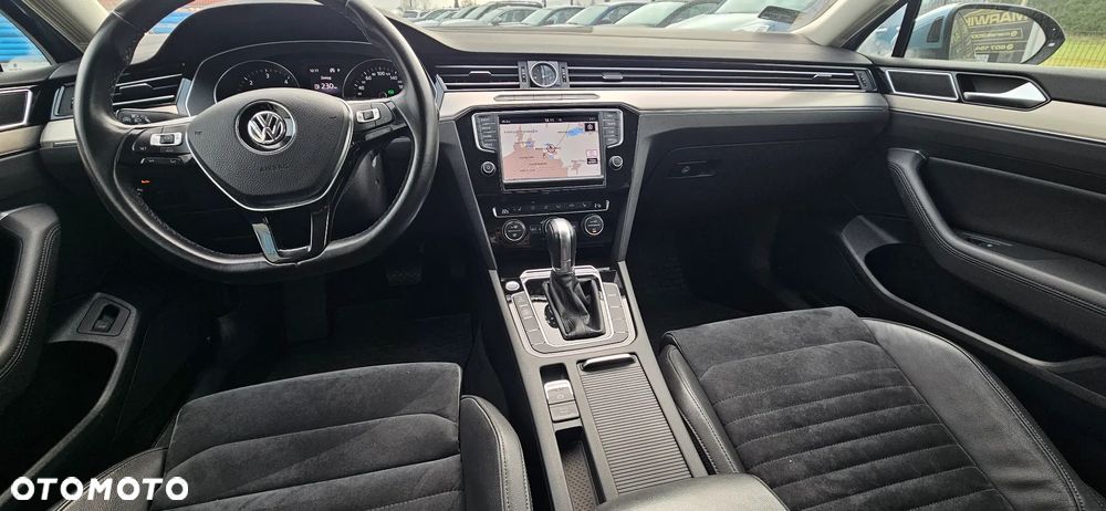 Volkswagen Passat 2.0 TDI BMT Highline DSG - 24