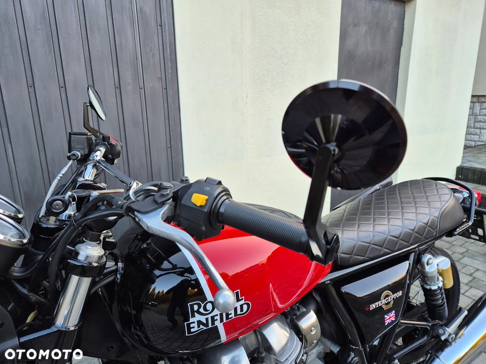 Royal Enfield Interceptor - 19