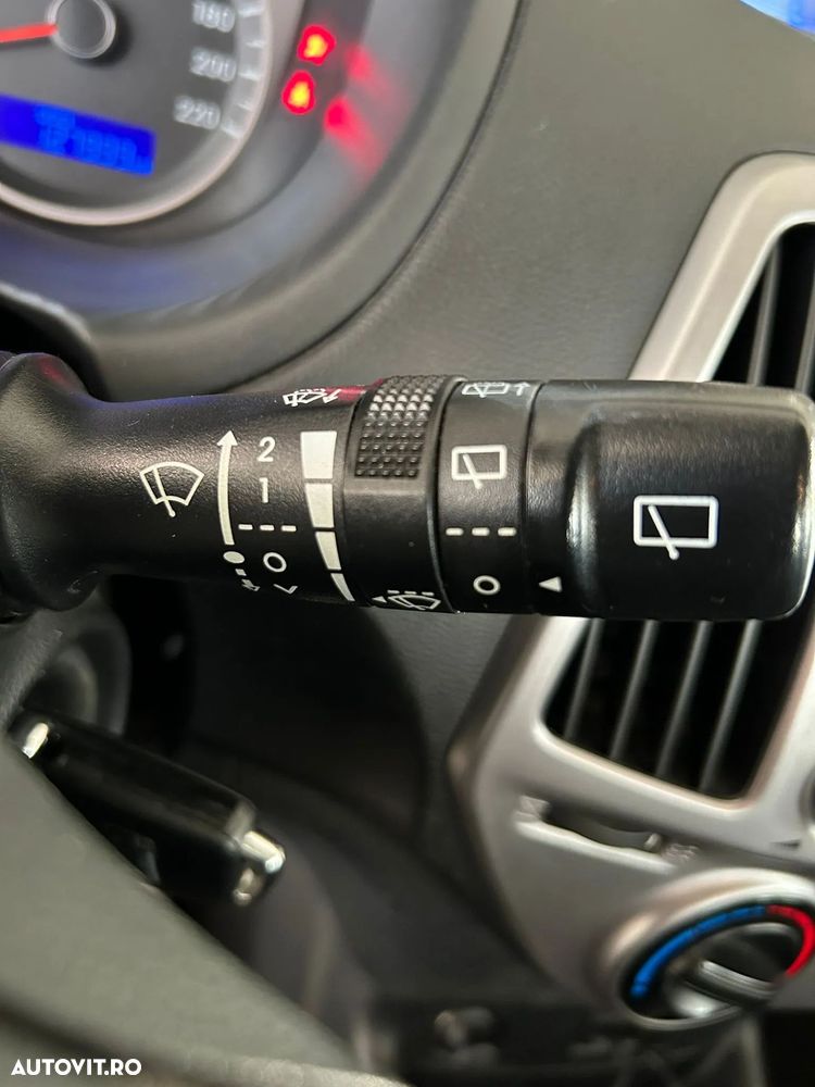 Hyundai i20 1.25 M/T ISG Comfort - 31