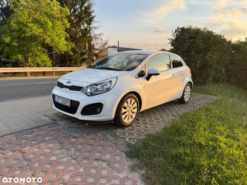 Kia Rio - 2