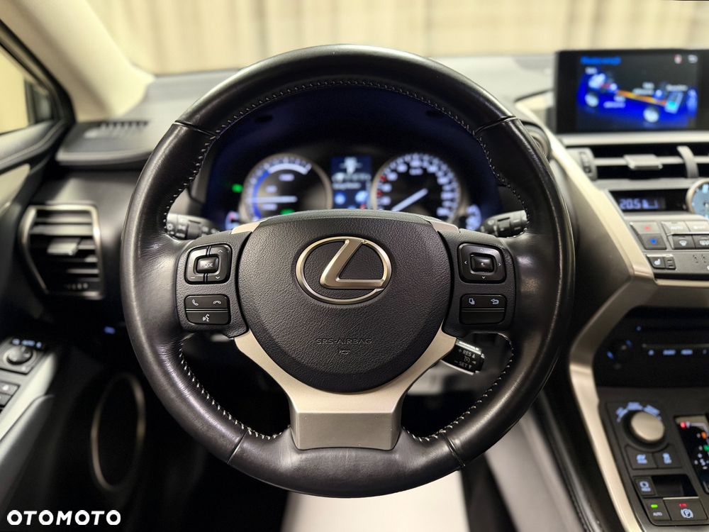 Lexus NX 300h Comfort AWD - 9