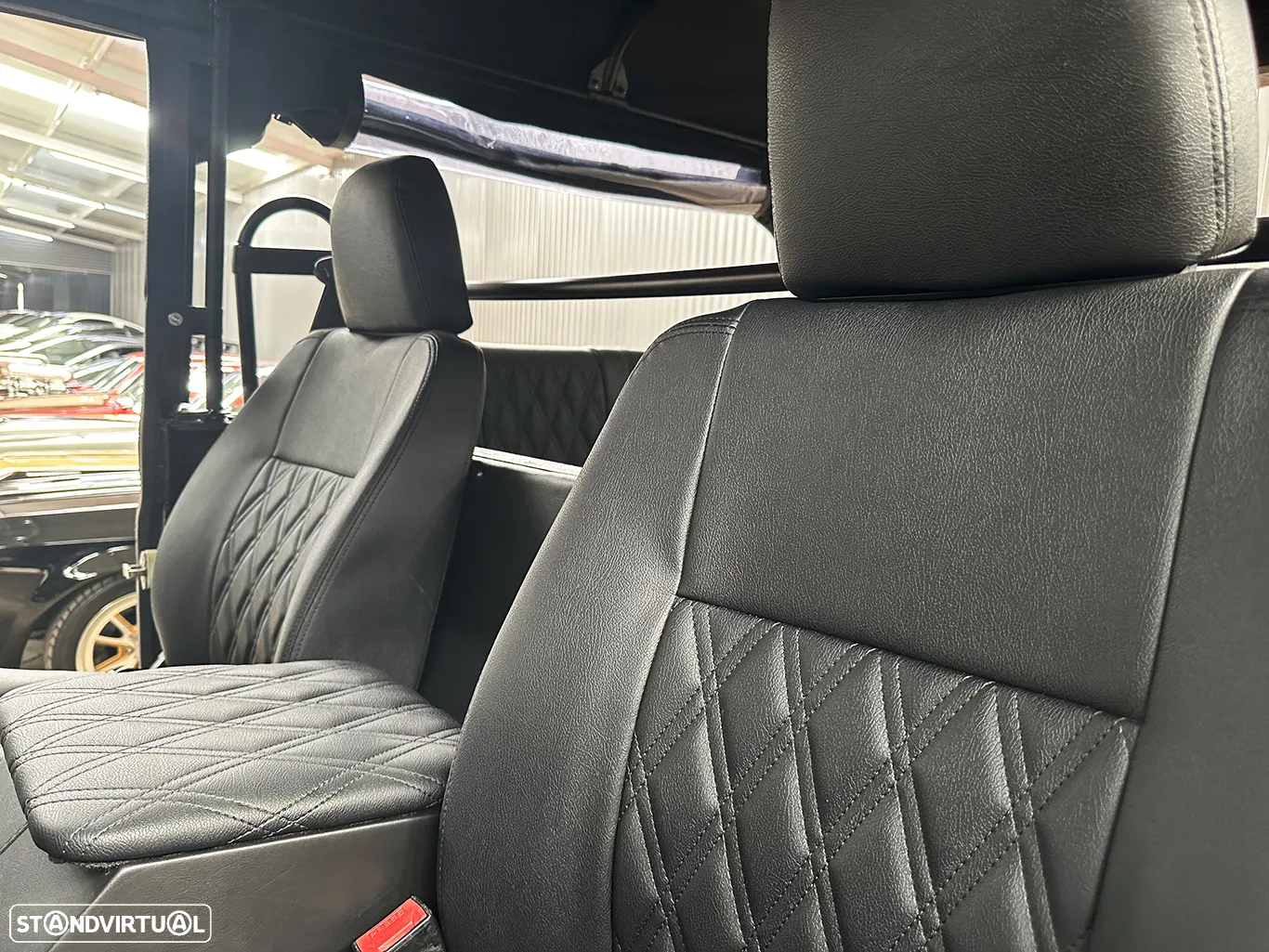 Land Rover Defender 90 2.5 tdi soft top - 31