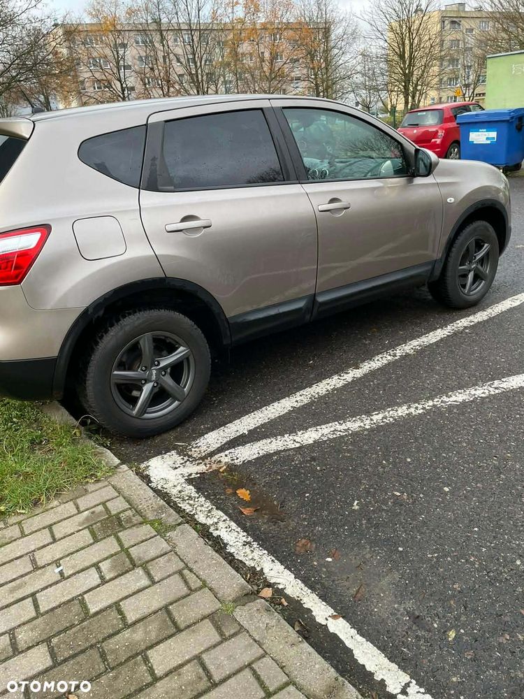 Nissan Qashqai 1.6 Acenta - 17