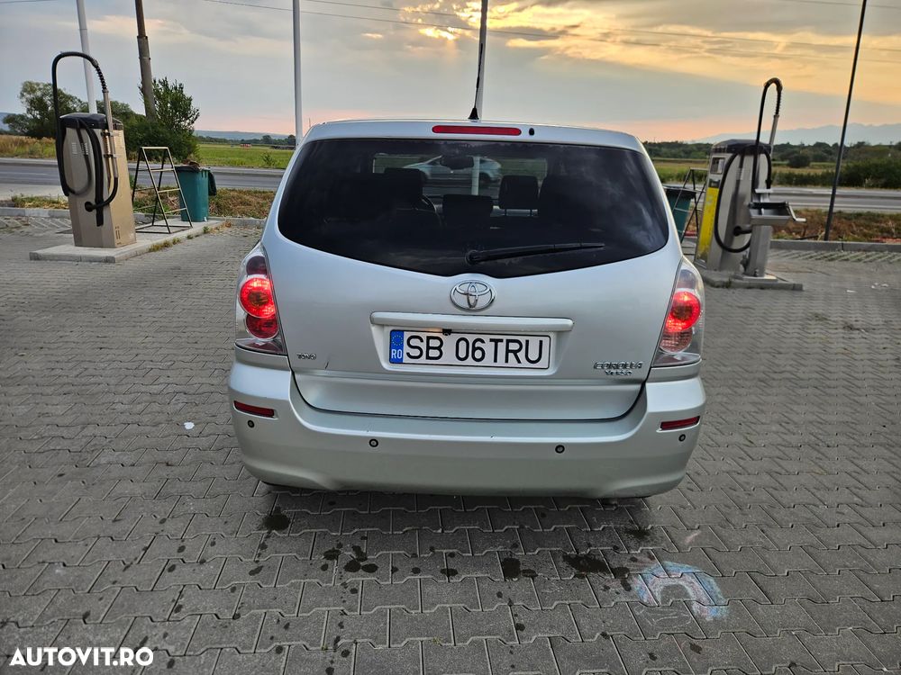 Toyota Corolla Verso 1.8 Sol - 6