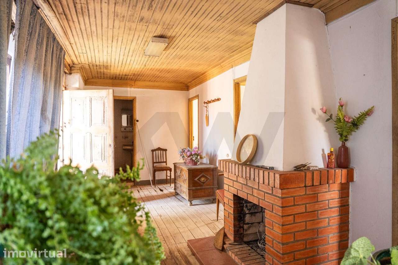 Quinta Tradicional T3 com terreno 1653m2, anexos, poço e espigueiro em - Grande imagem: 5/31