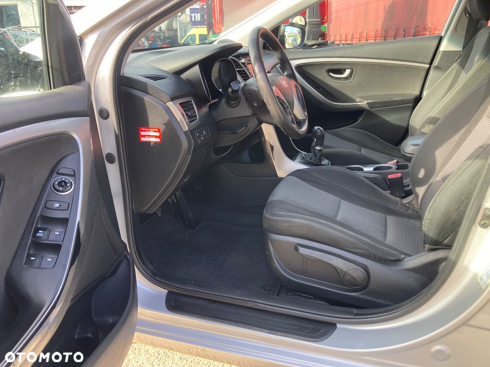 Hyundai i30 - 13