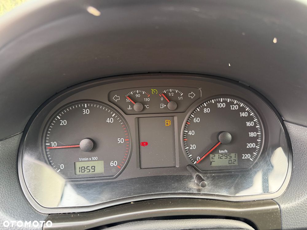 Volkswagen Polo 1.4 TDI Tour - 19