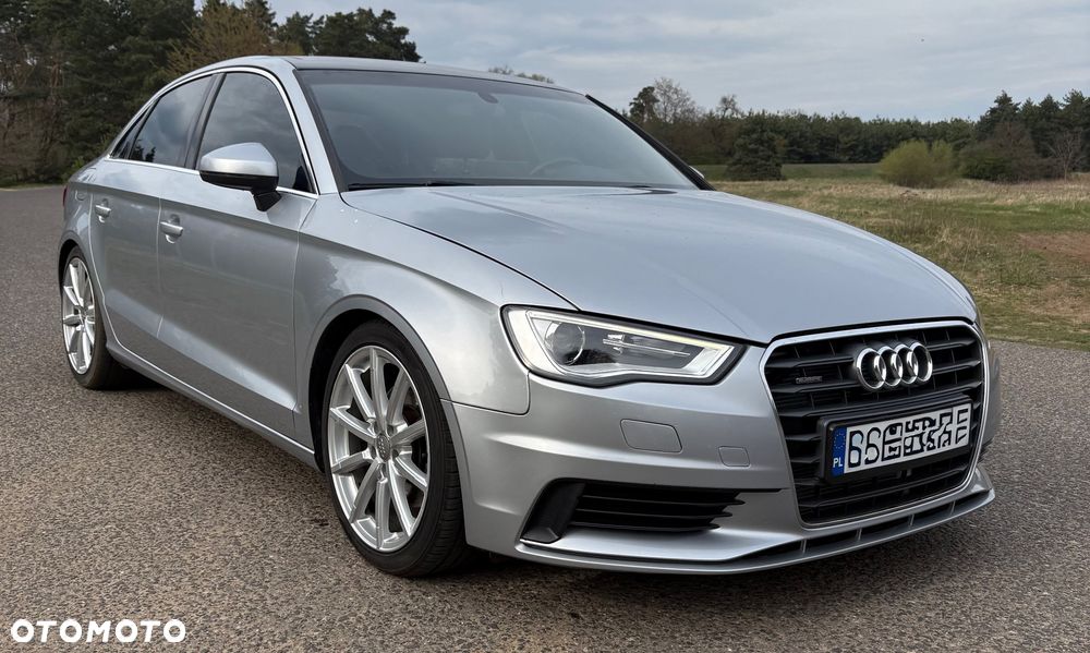 Audi A3 Sportback - 1