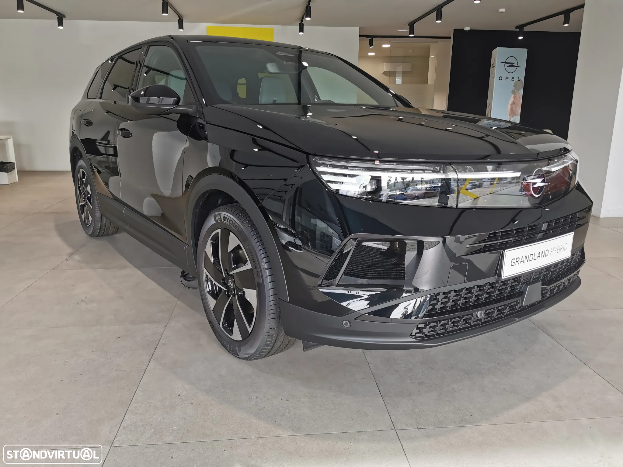 Opel Grandland 1.2 Hybrid GS eDCT - 4