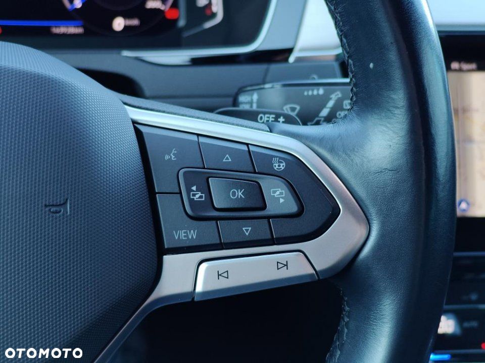 Volkswagen Passat - 27