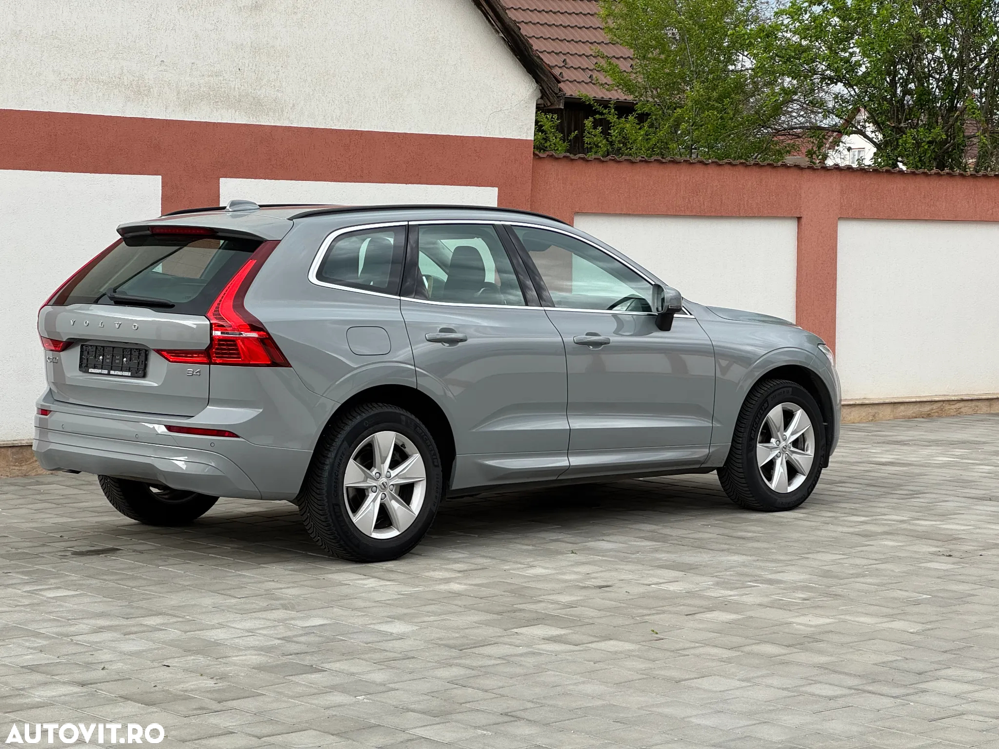 Volvo XC 60 B4 D AWD Core - 36