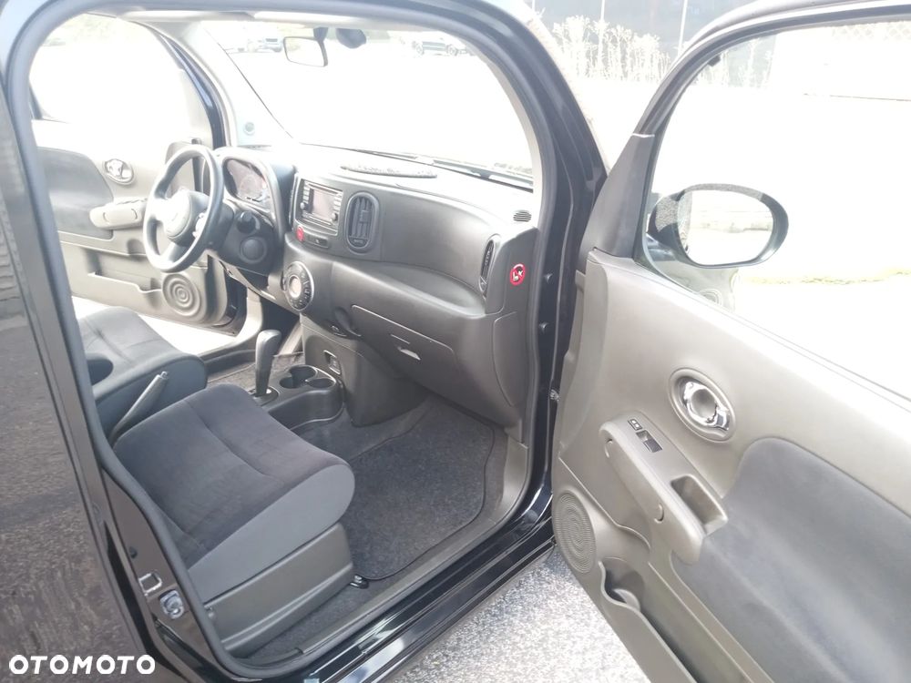 Nissan Cube - 10