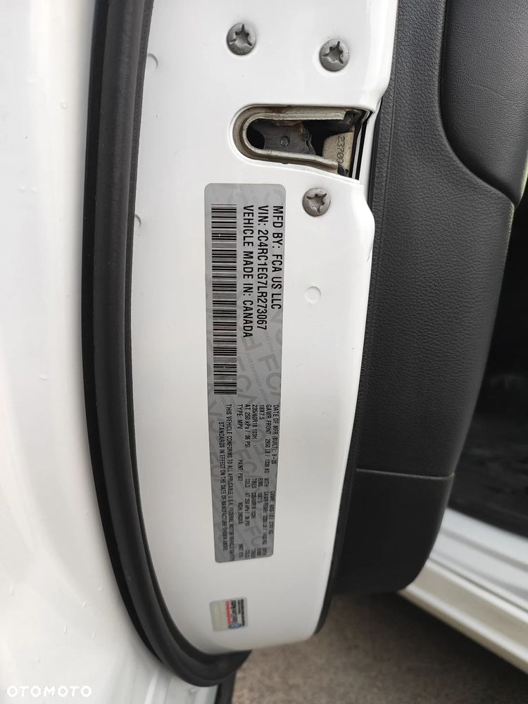 Chrysler Pacifica - 37