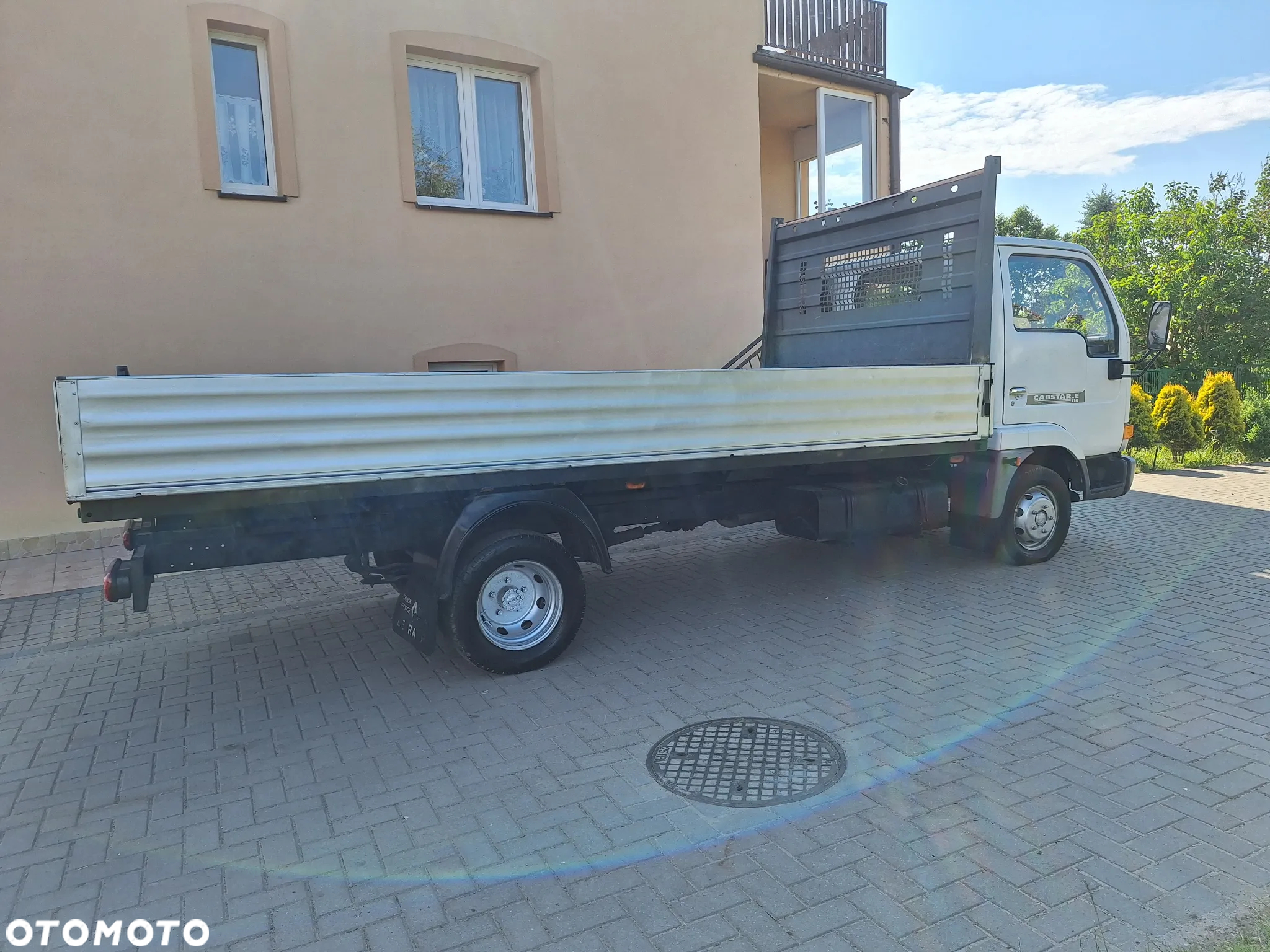 Nissan Cabstar - 2