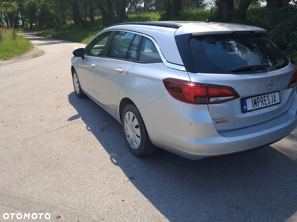 Opel Astra - 8