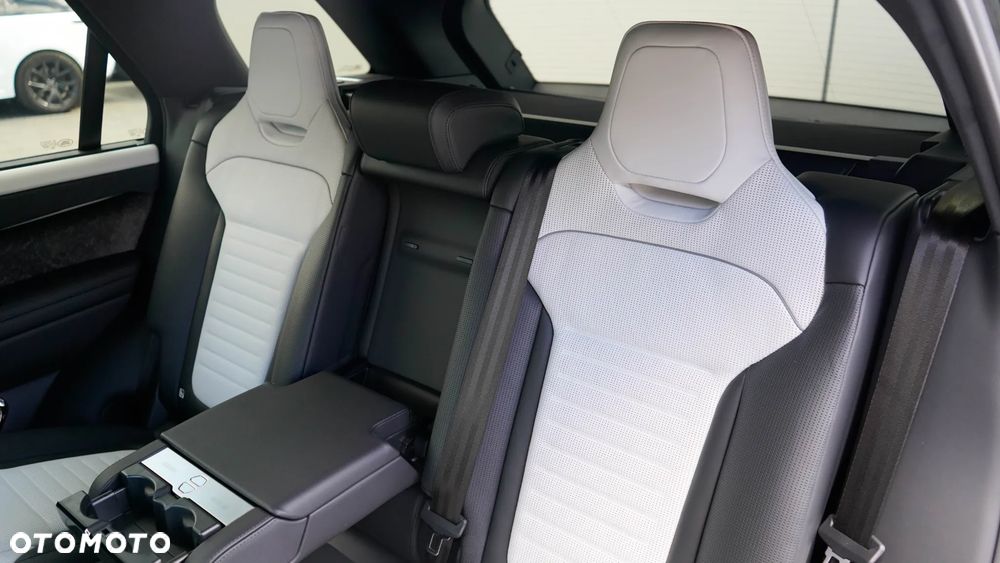 Land Rover Range Rover Sport S 4.4 V8 P635 mHEV SV - 36