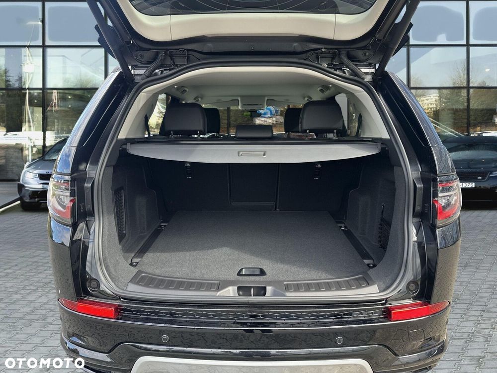 Land Rover Discovery Sport - 22