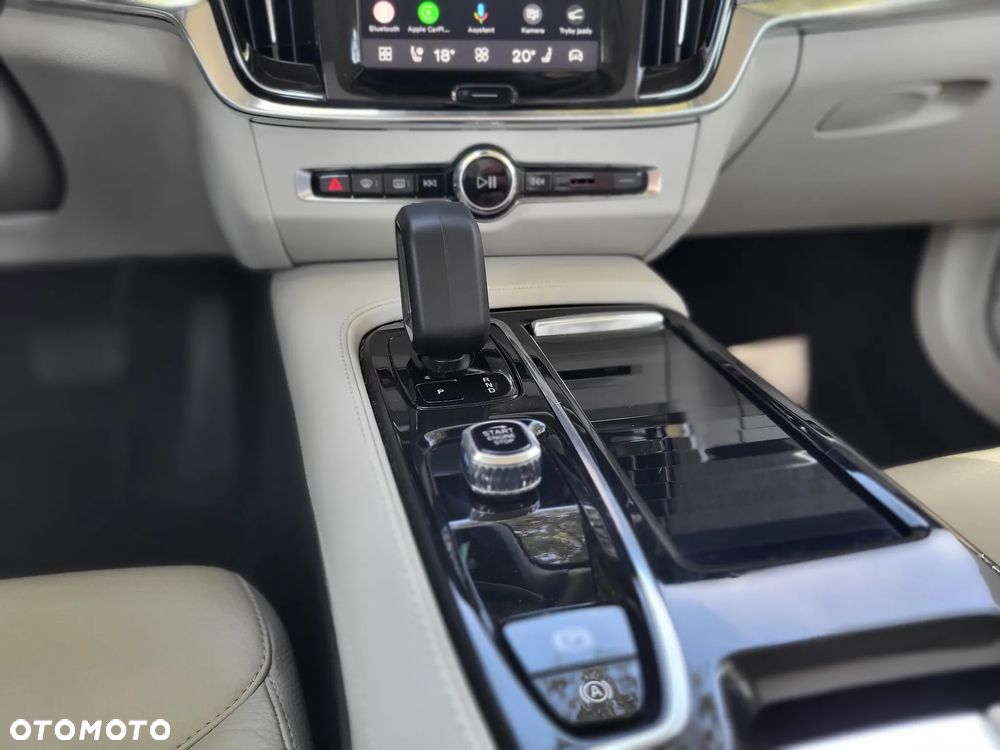 Volvo V90 - 24