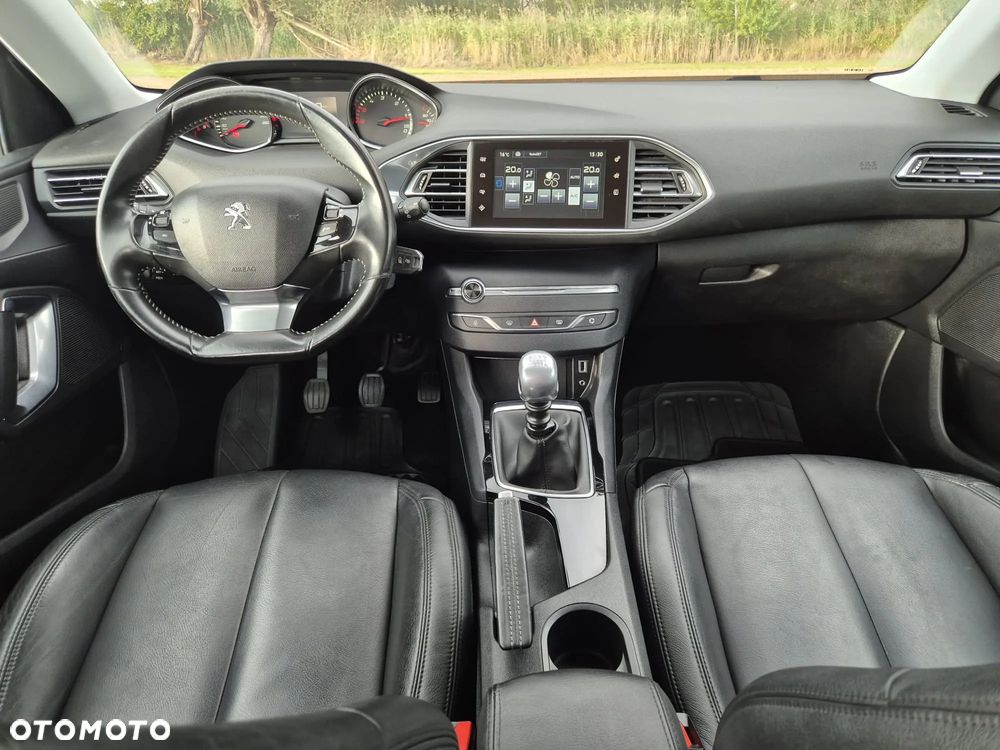 Peugeot 308 SW 1.6 BlueHDi Allure S&S - 5