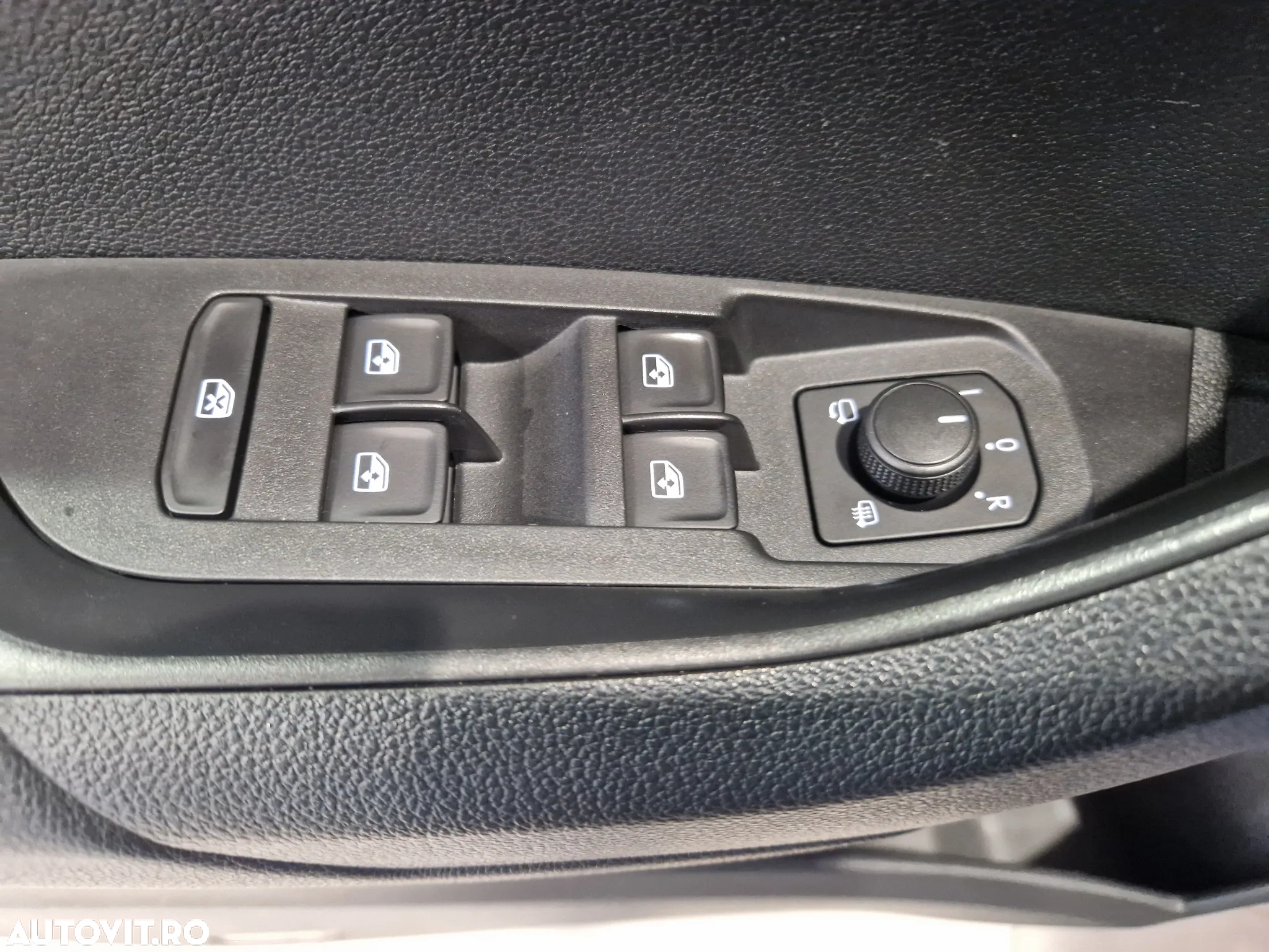 Skoda Karoq 2.0 TSI 4X4 DSG Sportline - 14