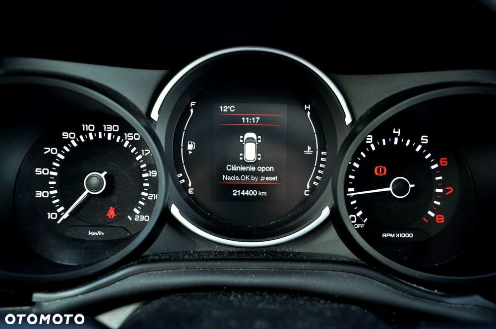 Fiat 500L 1.4 16V T-Jet Beats Edition - 19